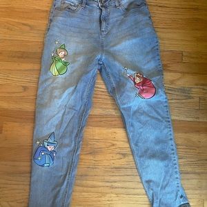 Sleeping beauty “mom jeans”